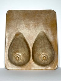 Image 1 of Pat relief beige