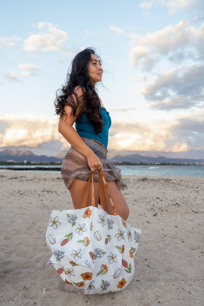 Image of Hunny Girl Bombucha Bag • Buddah Mochi Collab