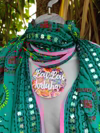 Image 2 of Thassos scarf -Green with pink trim