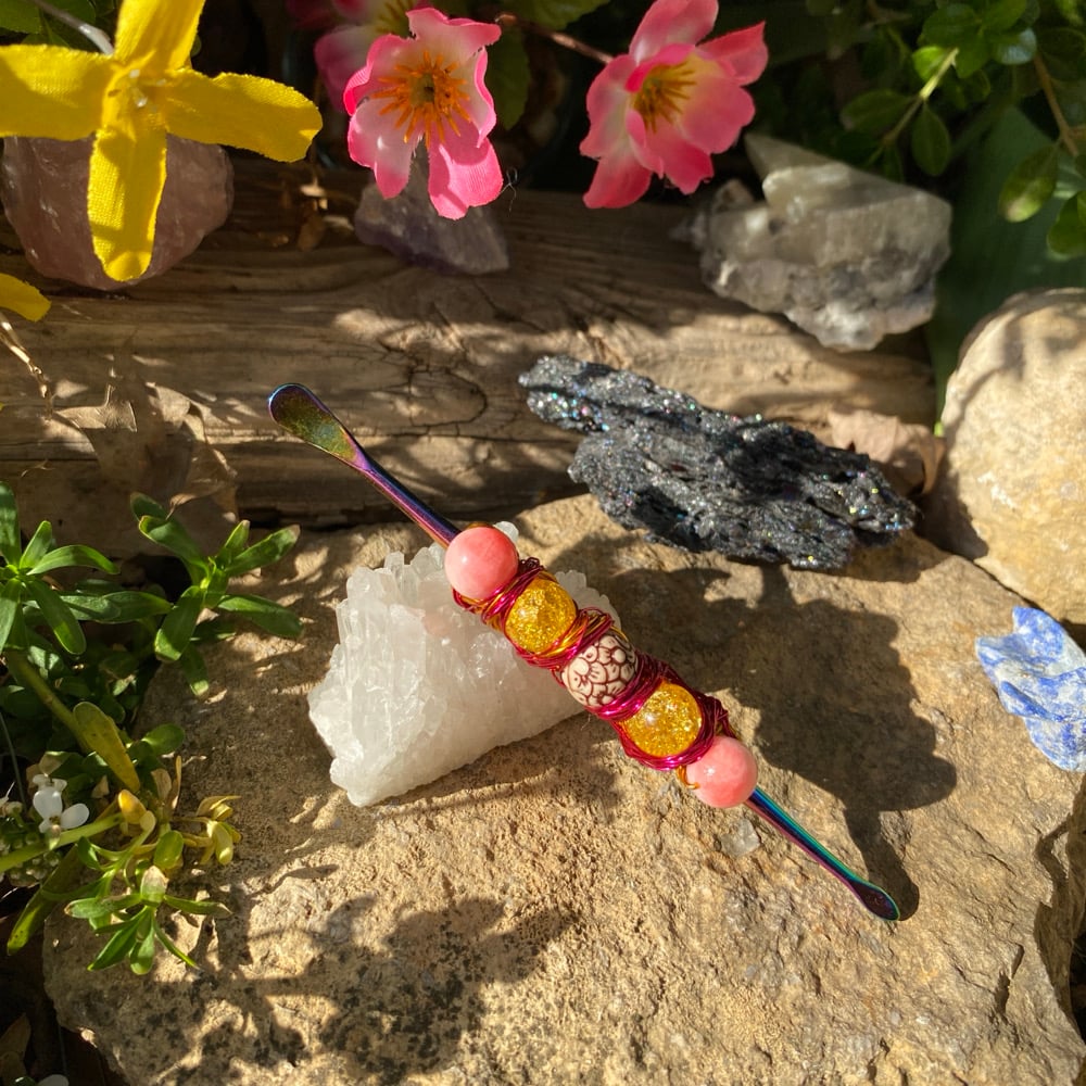 Image of pink lemonade dab tool