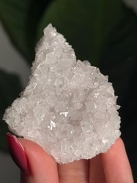 Image 2 of DOUBLE SIDED WATER WELL APOPHYLITE WITH PERFECT DOUBLE TERMINATIONS -INDIA- LOT 1