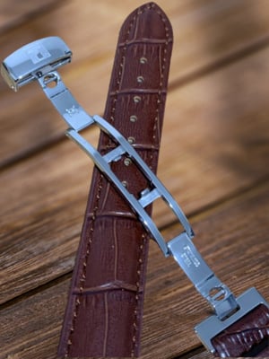 Image of Tissot Brown 18mm DEPLOYMENT Water Proof Premium Leather Strap in Brown For Tissot Watches.