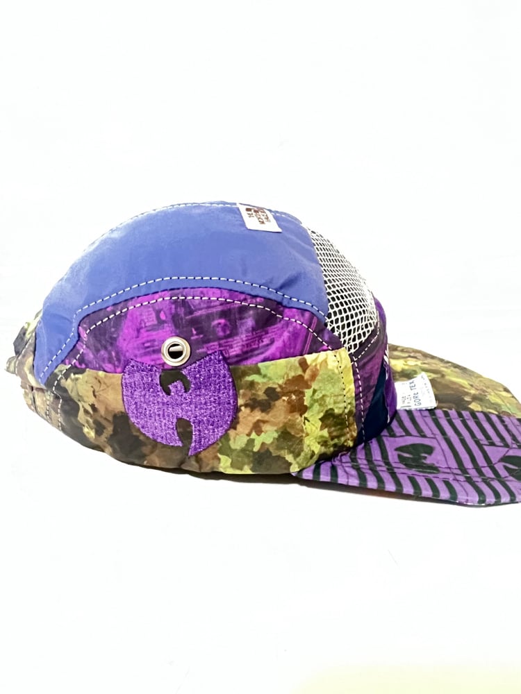 Purple Tape 2 Camo Reflect Glow 5-Panel Upcycle