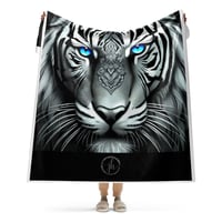 Image 2 of Tiger Blue Eyes Sherpa