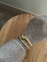 Image 3 of RARE Vintage CROTON 18K Gold Dainty Ladies Watch- New in Box ⚜️