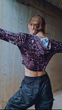 Image 2 of NYRA hoodie, purple leopard