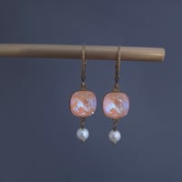 Image 1 of Boucles d’oreilles cristal orange givré perle de culture