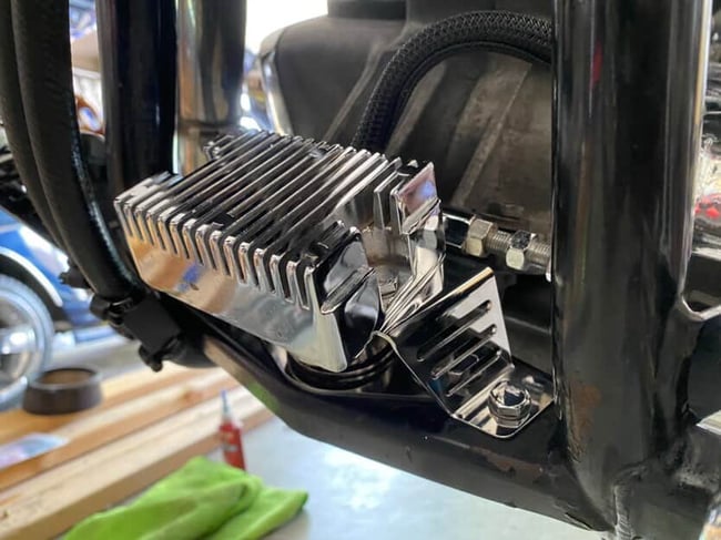 FXR Regulator Mount