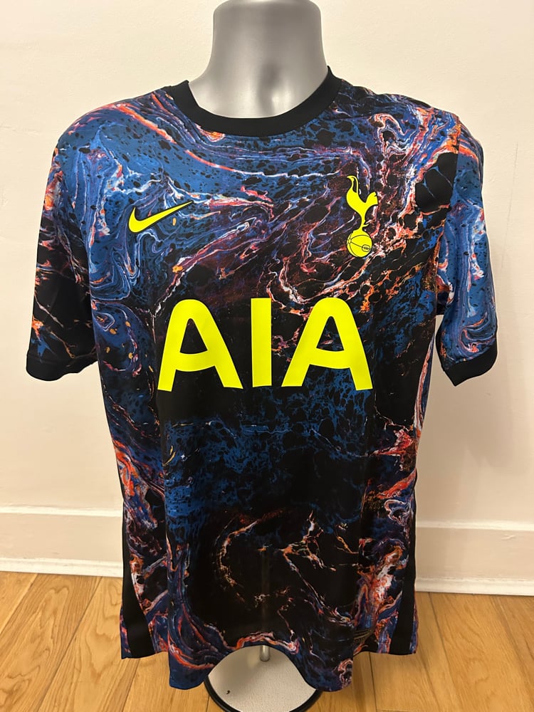 Image of Tottenham Hotspur “SON 7” 2021/22 Away Shirt + patches  (L)