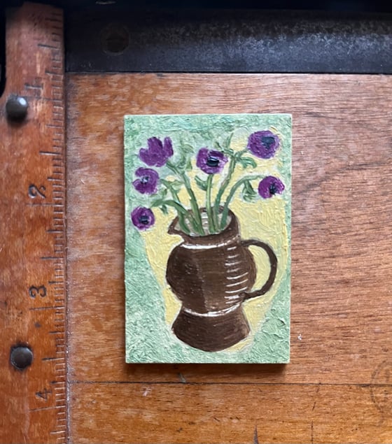 Image of Anemone jug. 