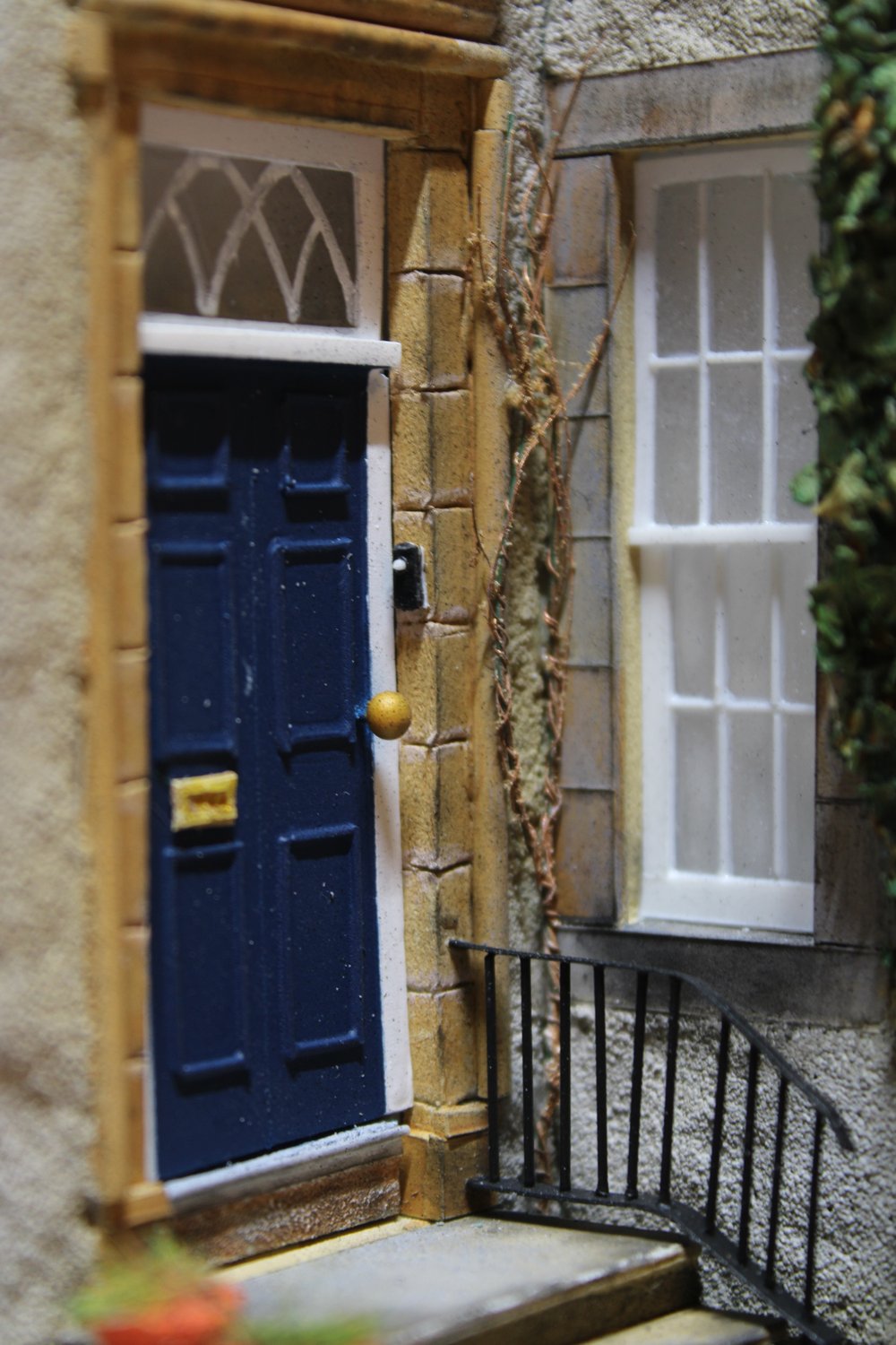 Image of Diorama Art Piece Romantic doorway with heart ivy Jar Time Capsule