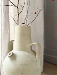 Image 3 of Ancienne cruche