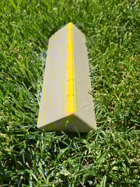 Image 2 of Goblin Yellow Corner Curb