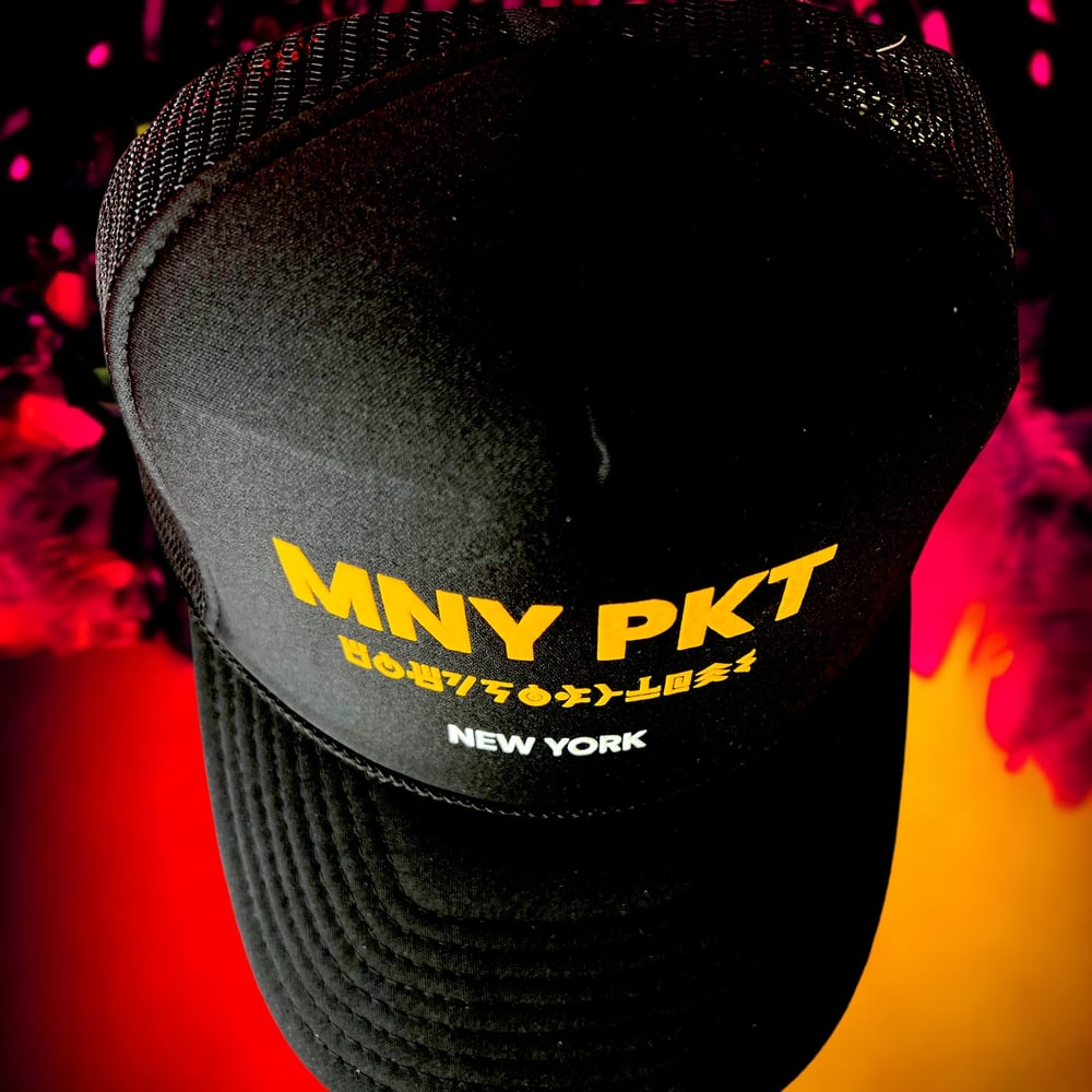 MNY PKT TRUCKER HAT// YELLOW 