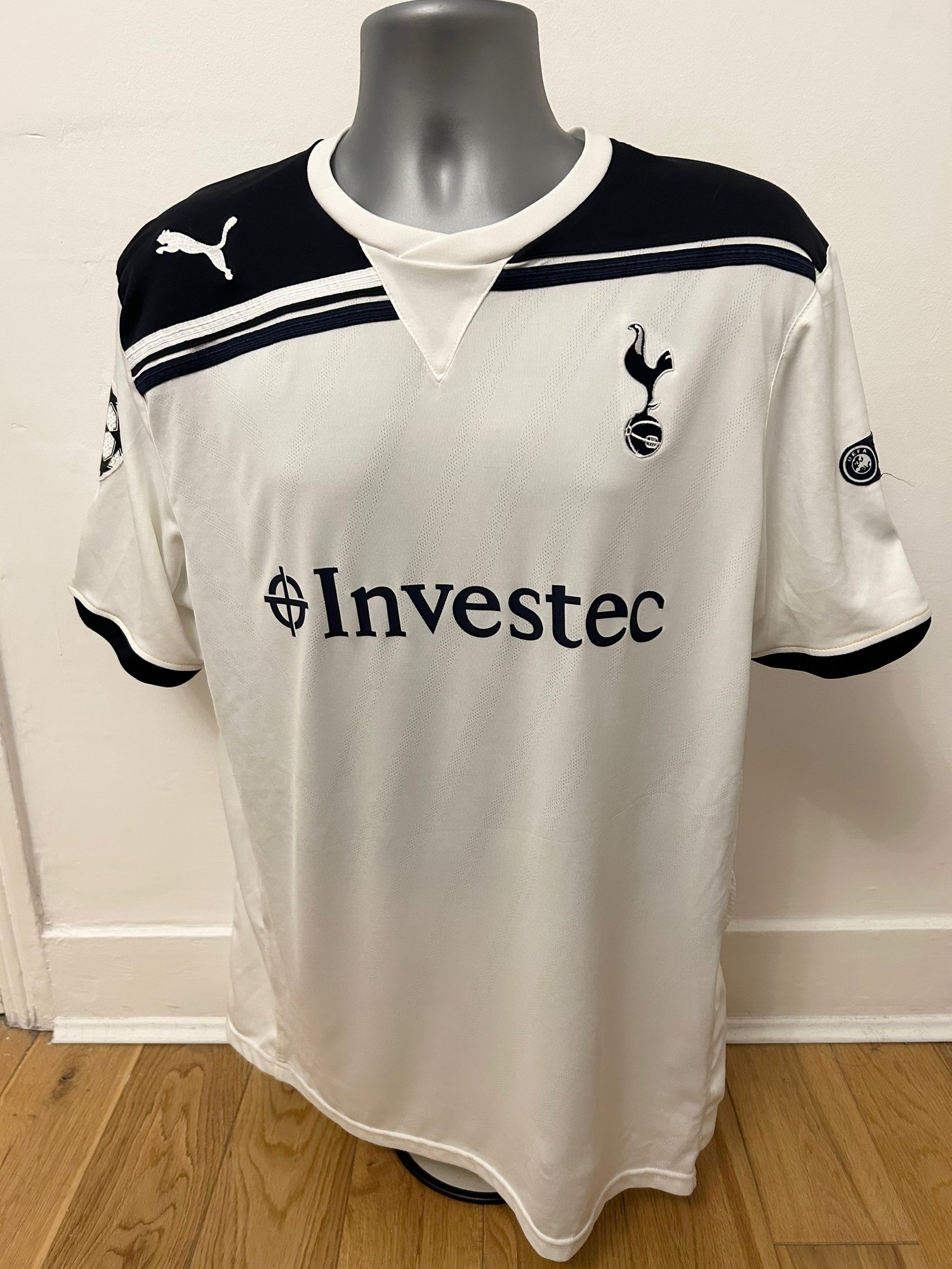 Image of Tottenham Hotspur “BALE 3” 2010/11 Home Cup Shirt + UCL patches, XL