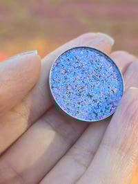 Image 14 of Heaven's Night Holochrome Holographic Glitter Eyeshadow