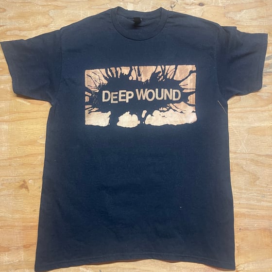 Image of DEEP WOUND gel bleach shirt (SIZE LARGE)