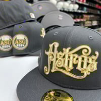 Image 1 of New Era 59Fifty “Grey Tape” 🤘