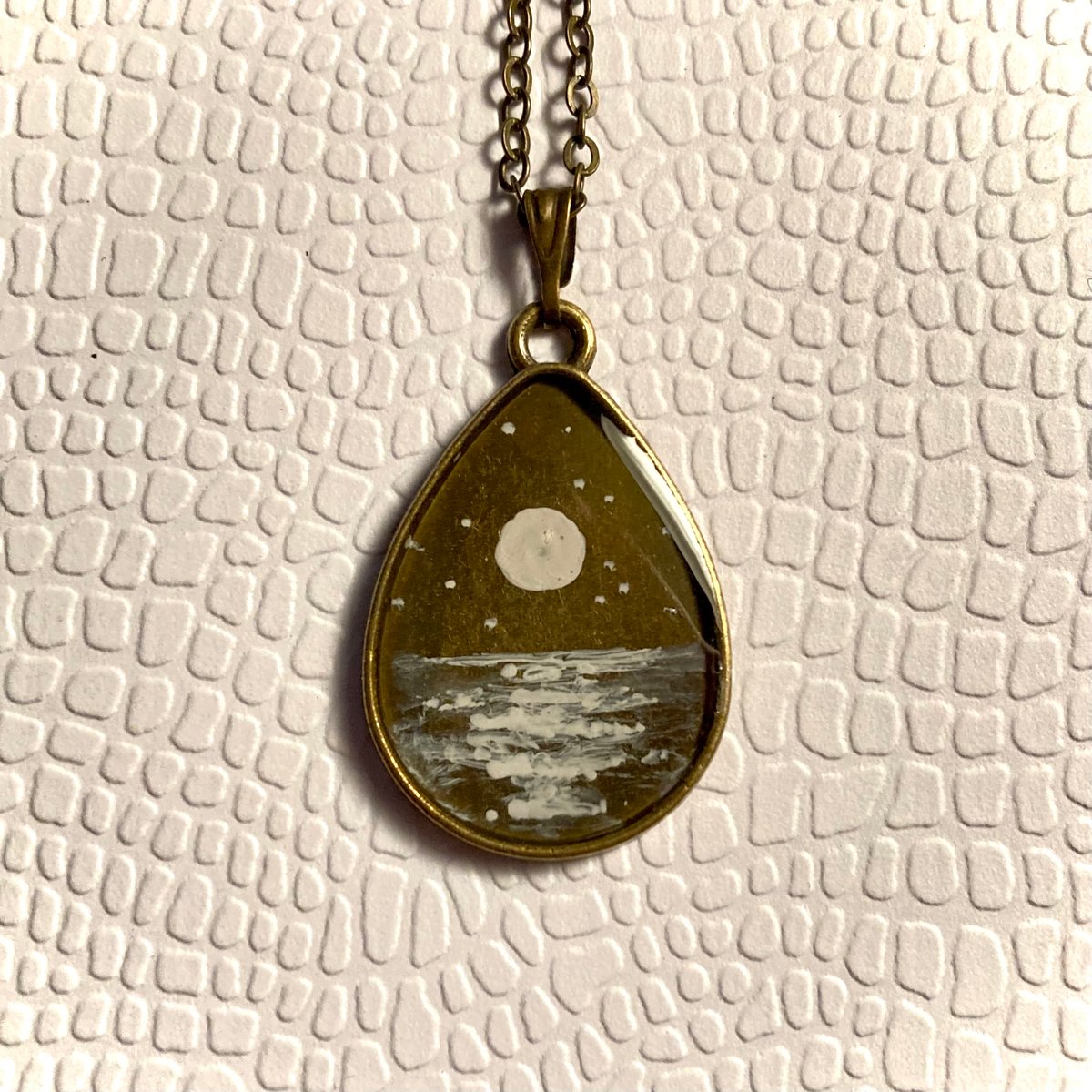 Image of Bronze Moonlit Reflections Necklace