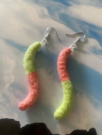 Image 1 of sour gummy worms