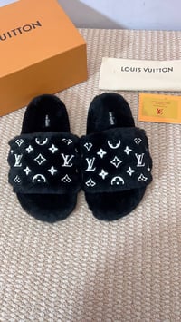 Image 2 of Lou sherpa women’s slides 