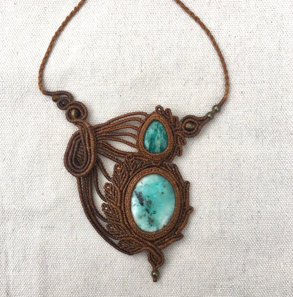 Image of Macrame necklace with amazonite stone and andean opal 