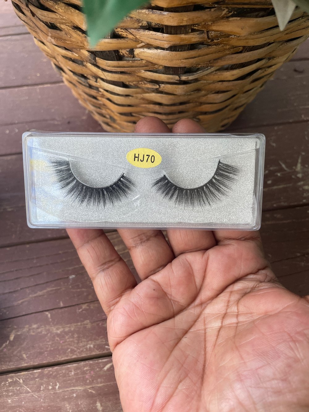 Image of Petal Wink 2