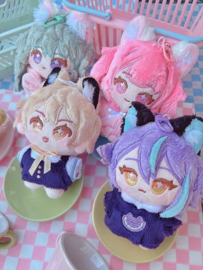 Project Sekai Wonderlands x Showtime Mini Plushies