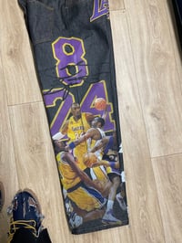 Image 3 of Kobe 1/1 size 32 