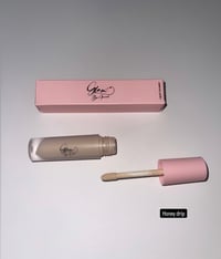 Image 4 of Glam by Aariah Concealers