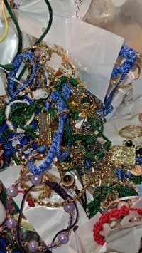 Image 4 of Mystery Scoop Jewelry Boxes