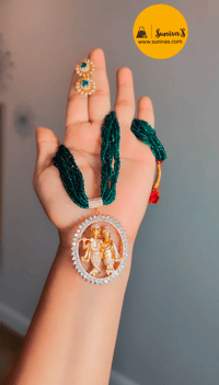 Image 6 of Radha-Krishna Short Hydropotey Necklace Set in Green