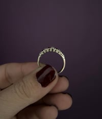 Image 4 of Jolie bague jarretière en argent massif, grenats, vintage ! Taille 54-55