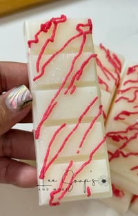 Image 3 of Valentine wax melt