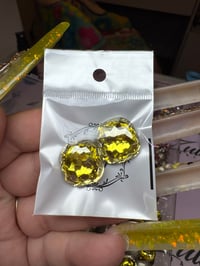 Image 3 of Zulay Crystals- Honey Chaton (2pc)