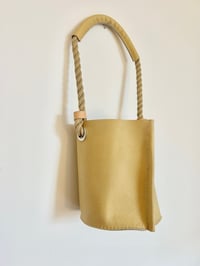 Image 2 of Leather and chandlery mangeoire bag 