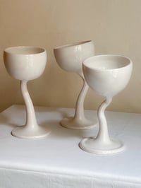 Image 2 of Bondi goblet