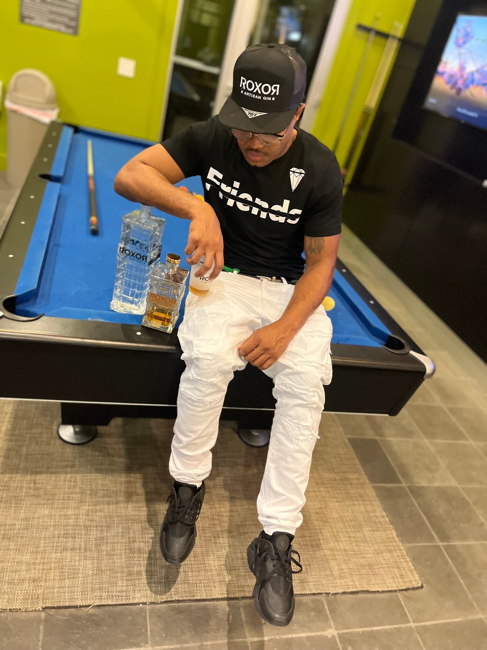 No Friends (Tees x Hoodies)