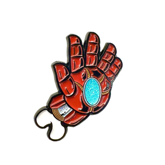 Heroes & Villains Pin - Iron Man V2