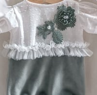Image 2 of Newborn girls bodysuit Hariette | white | sage