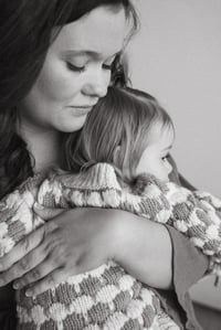 Image 3 of Motherhood Storytelling Minis 2026