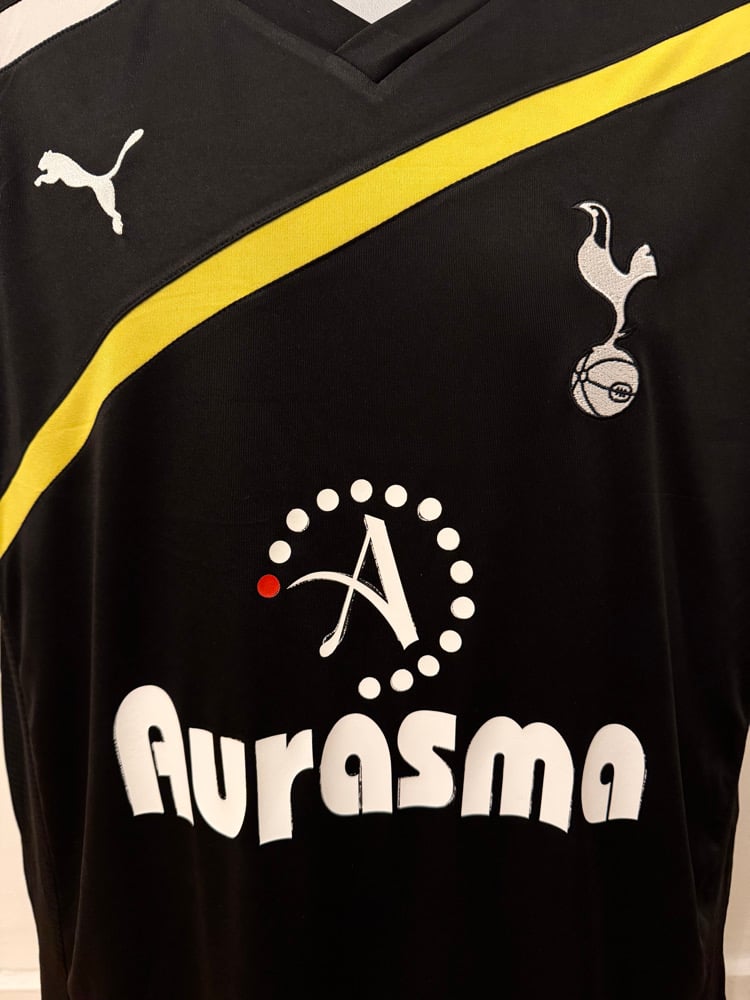 Image of Tottenham Hotspur “MODRIĆ 14” 2011/12 Third Shirt + PL patches  (L)