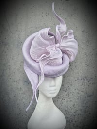 Image 2 of 'Cove Bow' in soft lilac