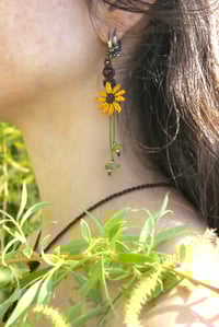 Image 2 of 🌻SUNflower🌻 earrings