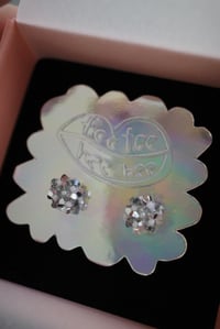 Image 3 of Baby Kusudama (Silver)