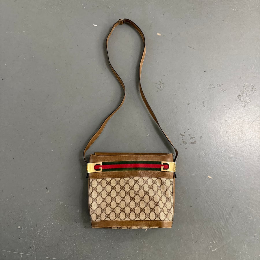 Image of Gucci GG Supreme Leather Shoulder Bag