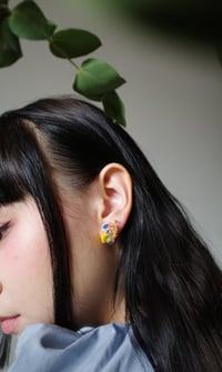 Image 2 of Liora Petite 