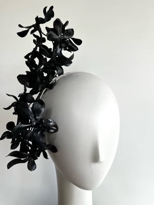 Image of Black orchid headpiece 