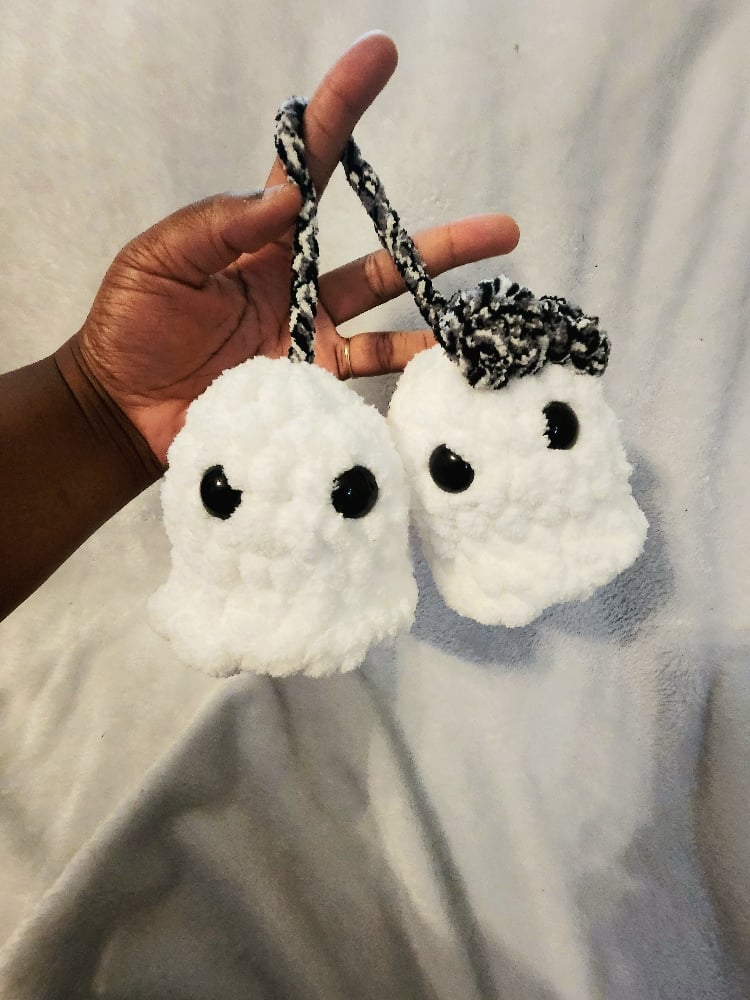 Image of Hanging Ghosts