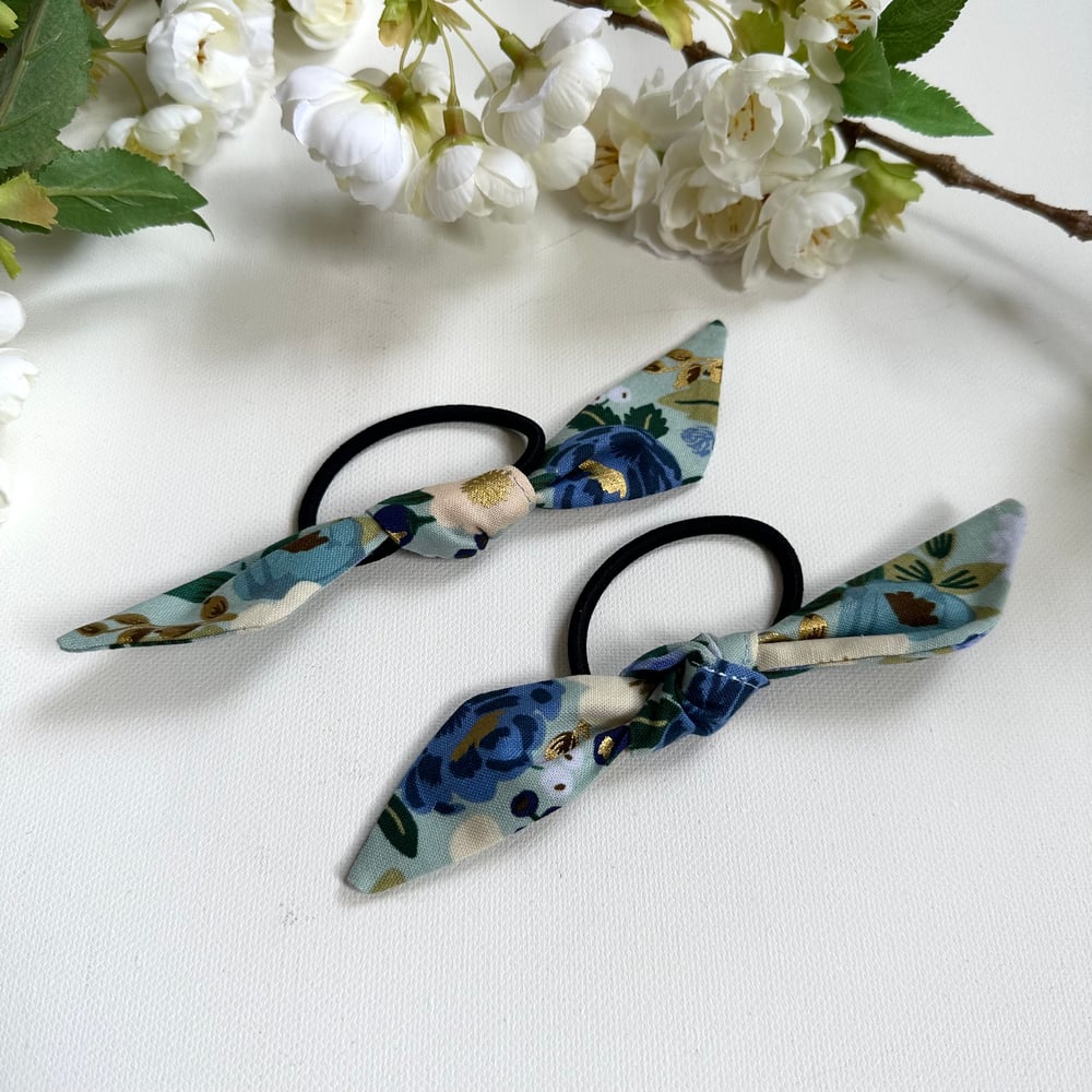 Image of Bow Hair Ties - Rifle Paper Co. -  Mint Floral